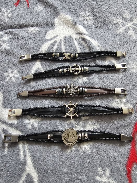 Brățări noi diferite modele