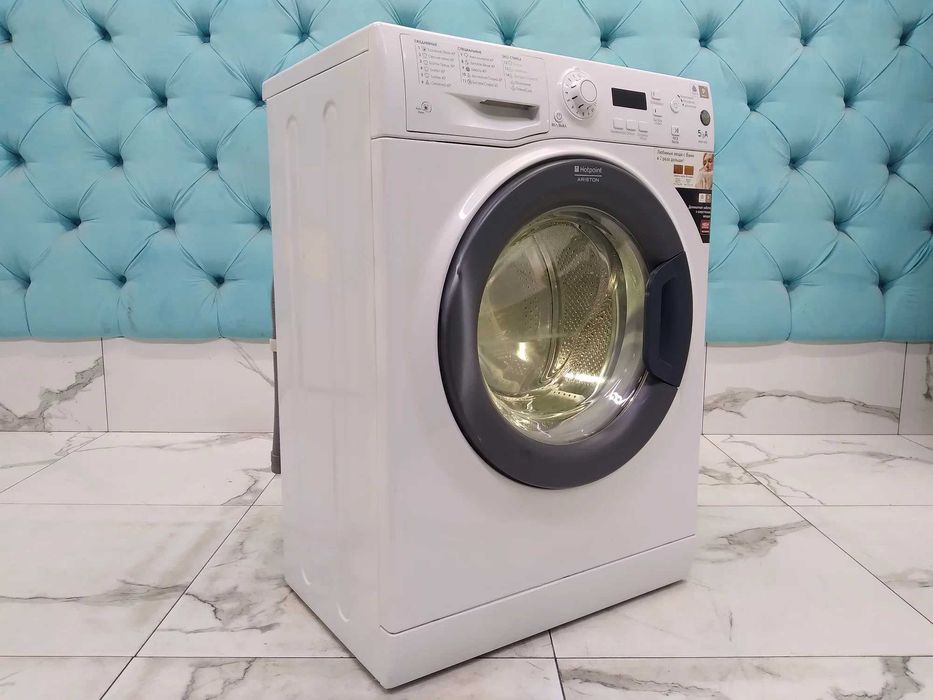 Стиральная машина Hotpoint Ariston 8 кг