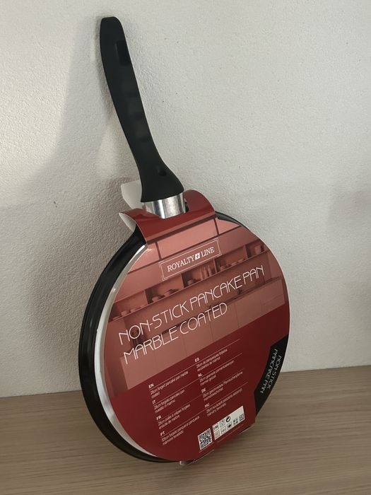 Tigaie clătite Royalty Line 28 cm - Nouă (Mic defect estetic)