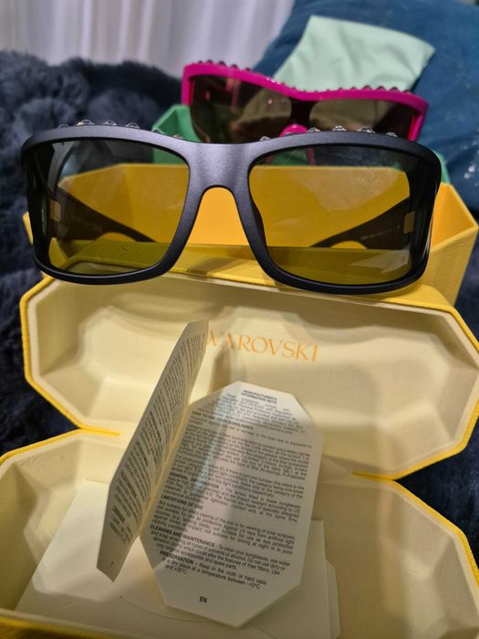Ochelarii de soare swarovski