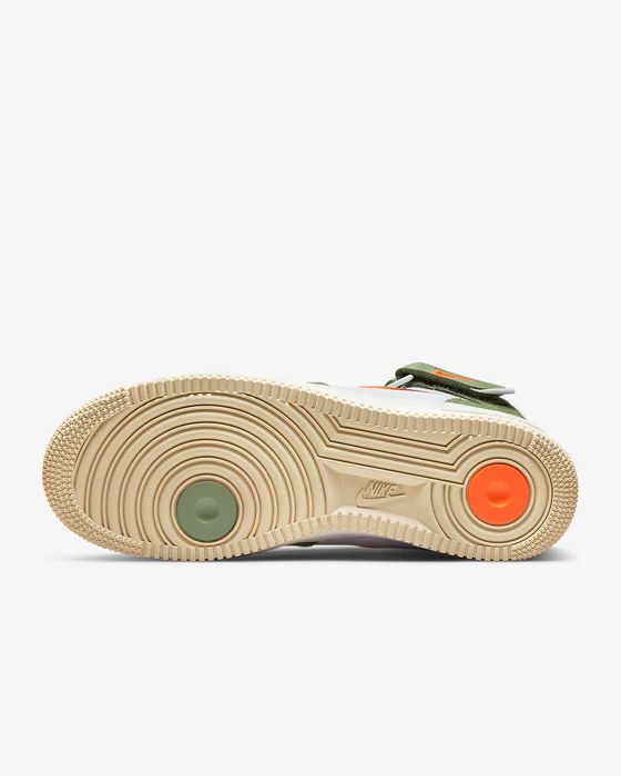 Кроссовки Nike Air Force