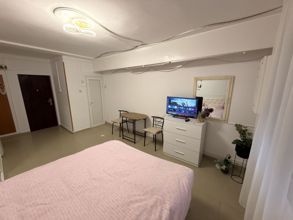 Garsoniera de vanzare