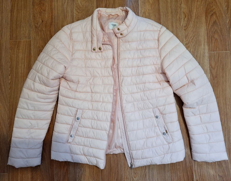 Продам куртки женские 48 размер