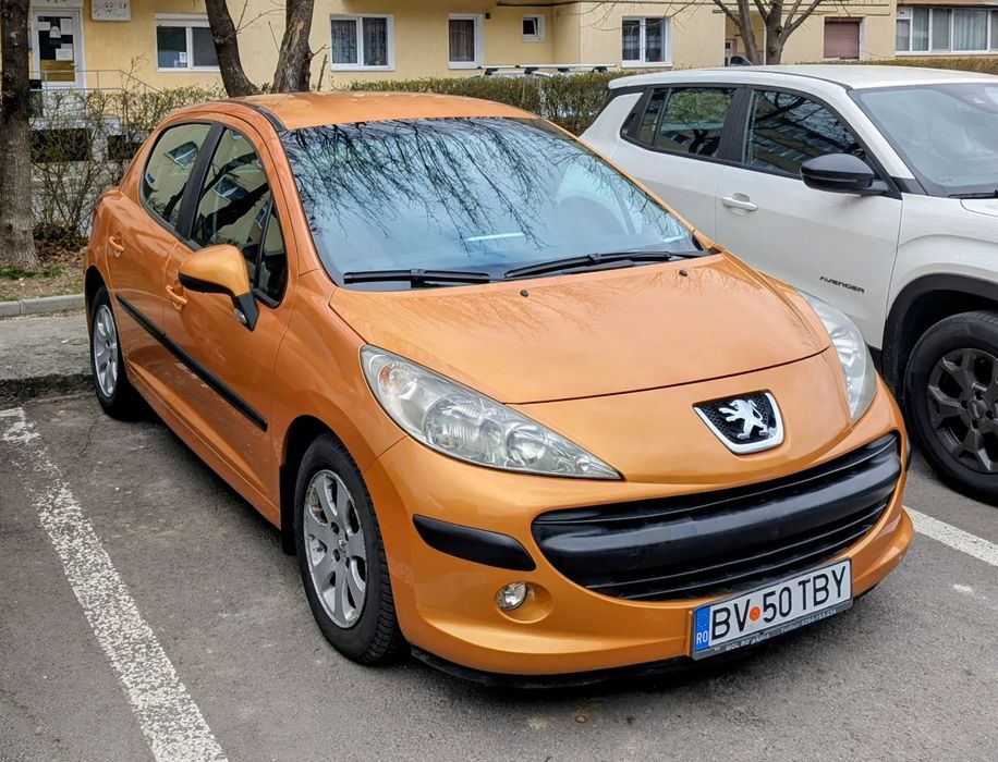Peugeot 207 Mașină personală, întreținută, ideală pentru oraș sau începători
