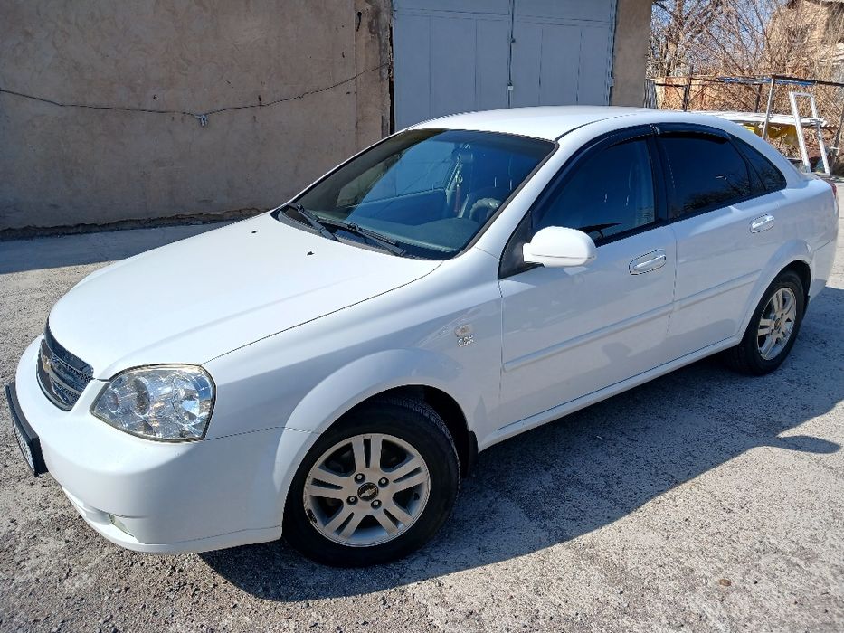 Ласетти 2013 тезда сотилади