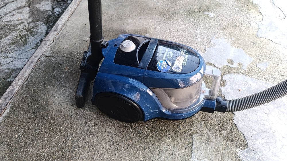 Пылесос рабочий срочно