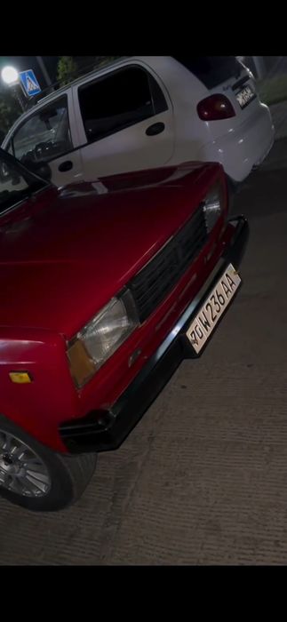 Jiguli 2105 sotiladi