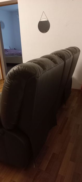 Vand canapea de piele cu riclainer