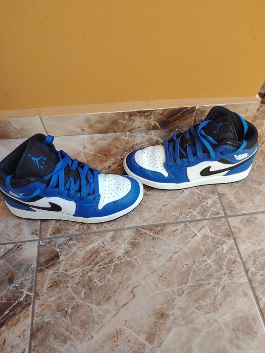 AIR Jordan 1 Mid Nike