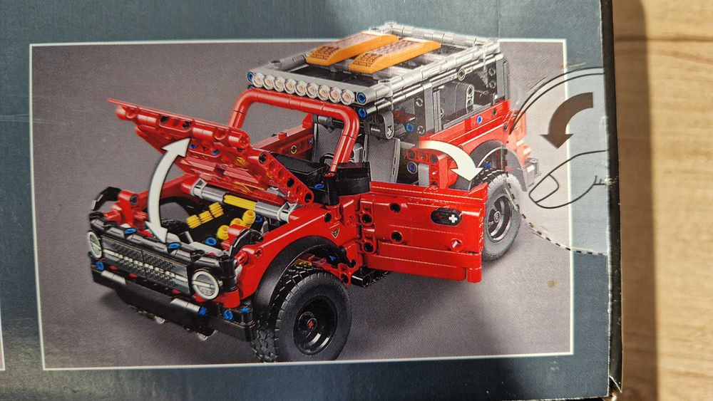 LEGO Technic 42213 Ford Bronco SUV (НОВЫЙ)