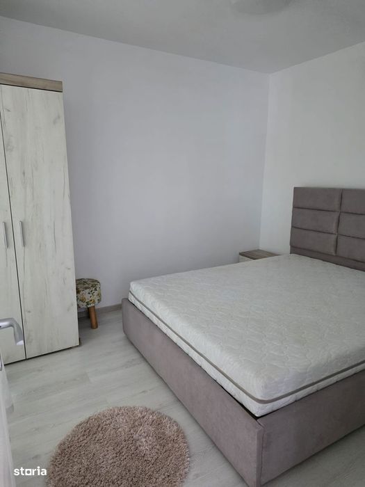 Apartament 2 Camere Etaj1 zona Martirilor Judetean 400 euro
