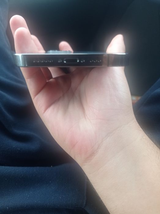 iPhone 12 pro in stare perfecta