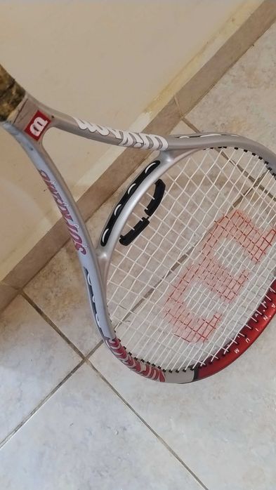 Тенис ракета на Wilson