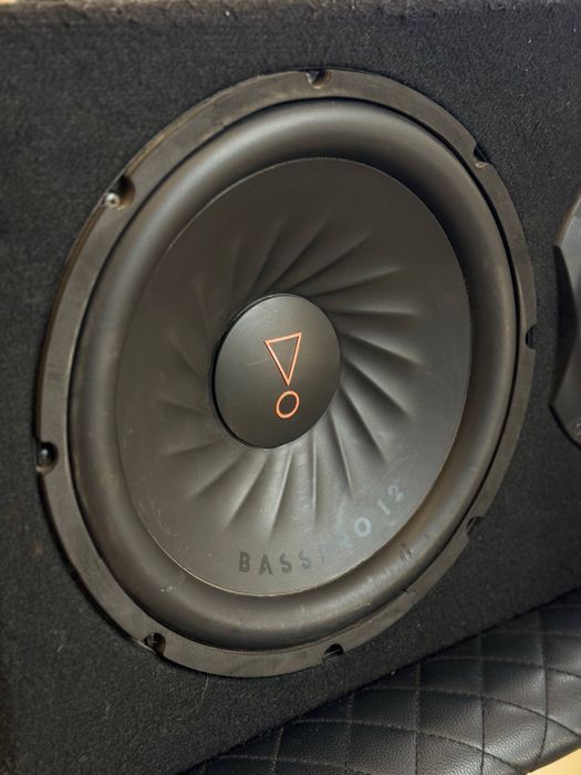 Сабвуфер JBL BassPro 12