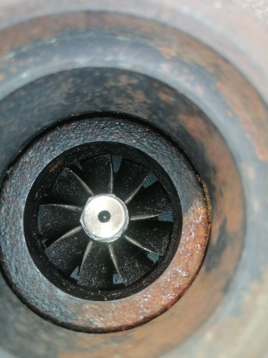Turbină Garrett 2.0 TDI (BKD/AZV) – Cod 724930 – Actuator Bun