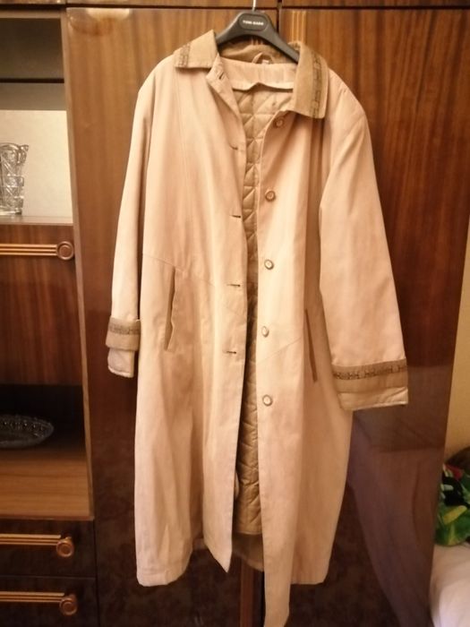 Продам женскую одежду