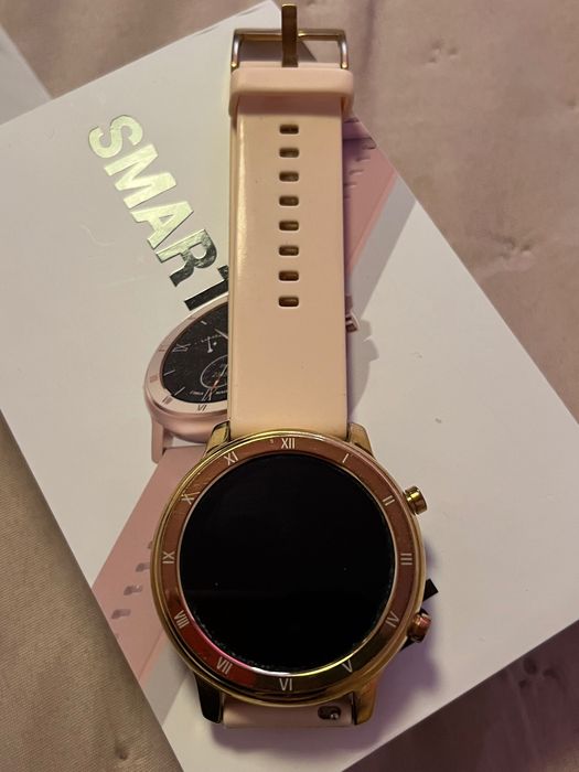 Смарт фитнес часовник