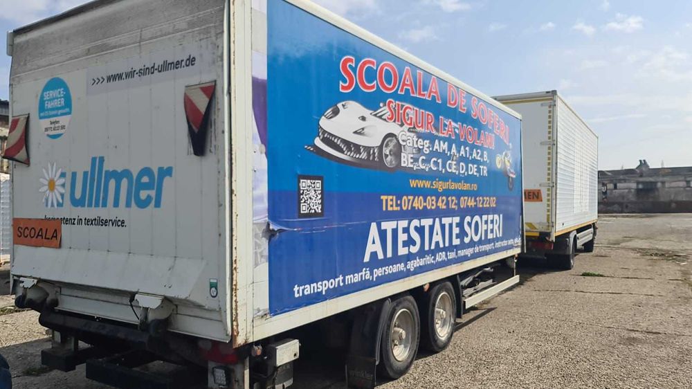 Remorci agreata scoala de soferi tandem