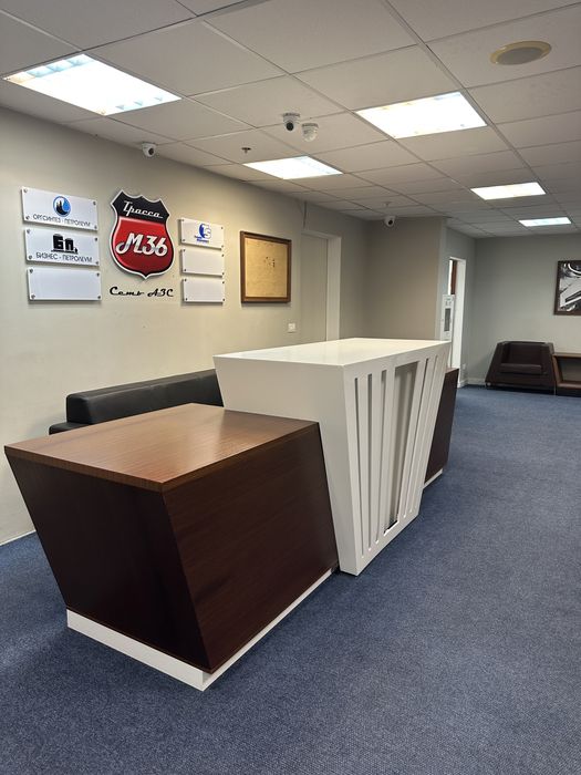 Ресепшн-стойка / стойка администратора