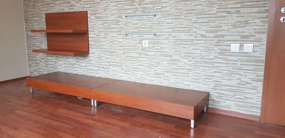 Тв секция "NEOSET"+Холна маса"Neoset"