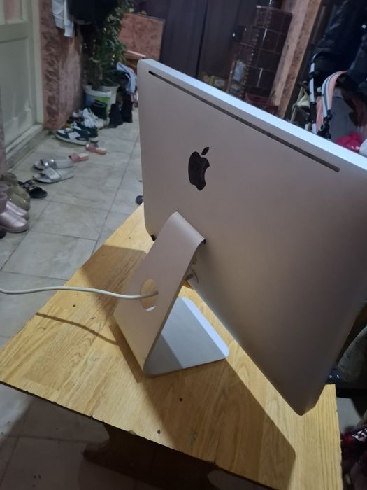 Vănd Calculator Apple iMac 22.5 Mid 2014 8Gb