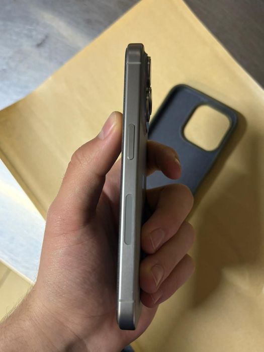 Айфон 15 про идиальный