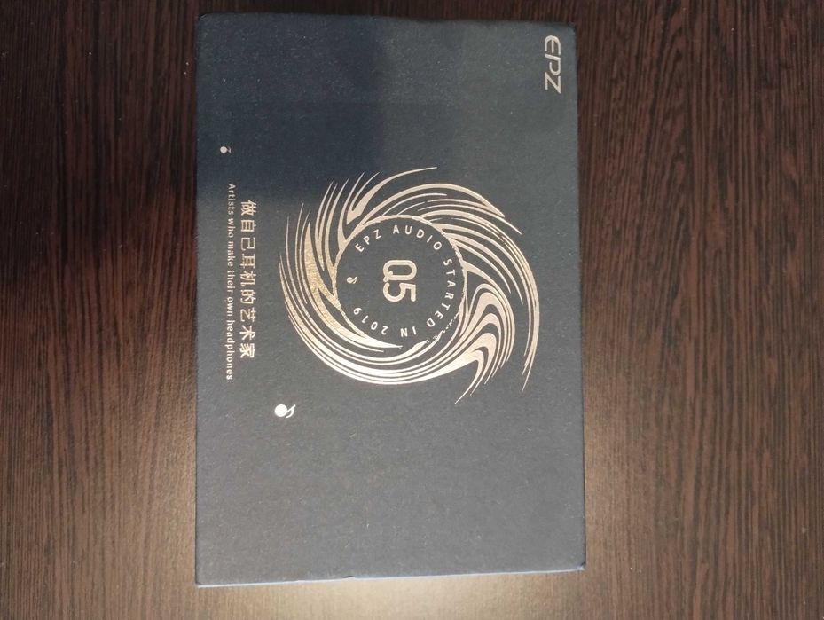 EPZ Q5 HIFI Earphones Wired Ceramic Carbon Nano Moving Coil IEM