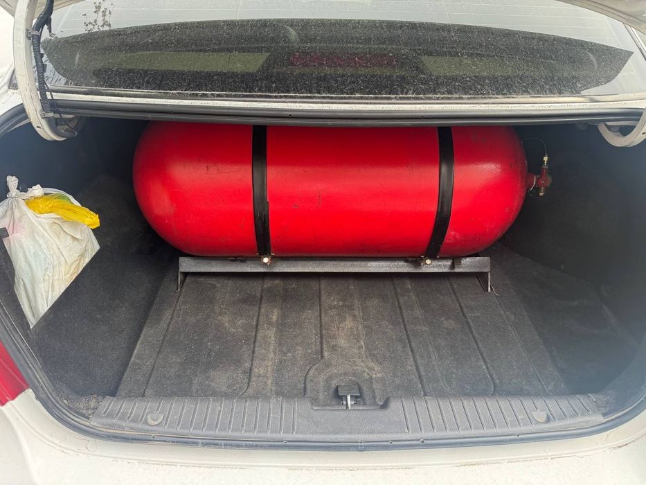 Lasetti 2010 mexanika jentra qilingan haydashga tayyor