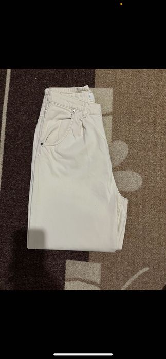 Дънки тип mom jeans mango