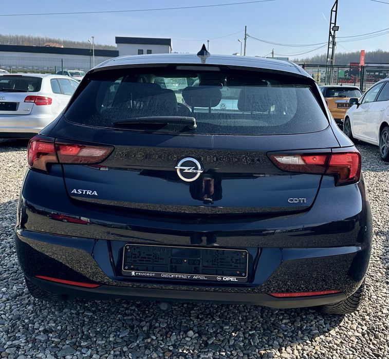 Opel astra k 2018