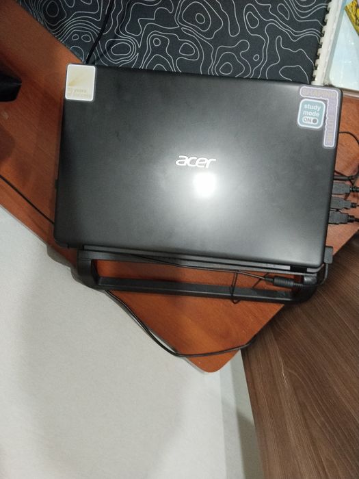 Ноутбук acer aspire 3
