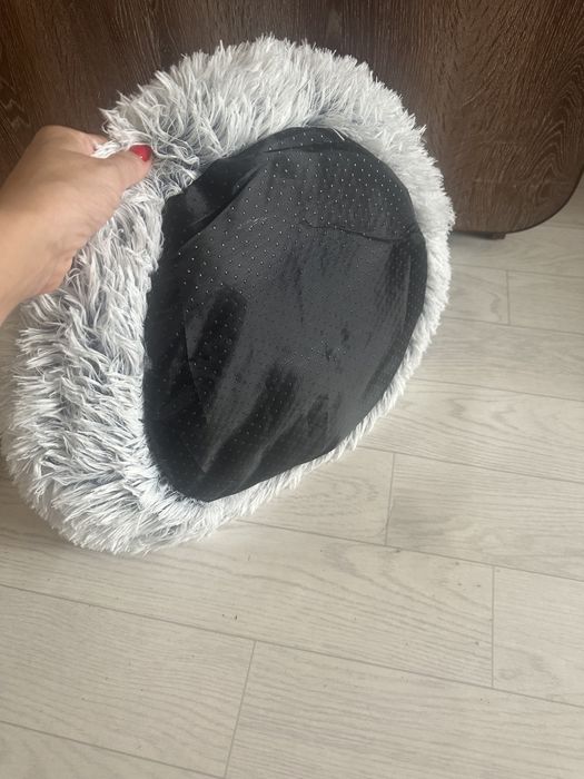 Лежанка  для домашних животных.