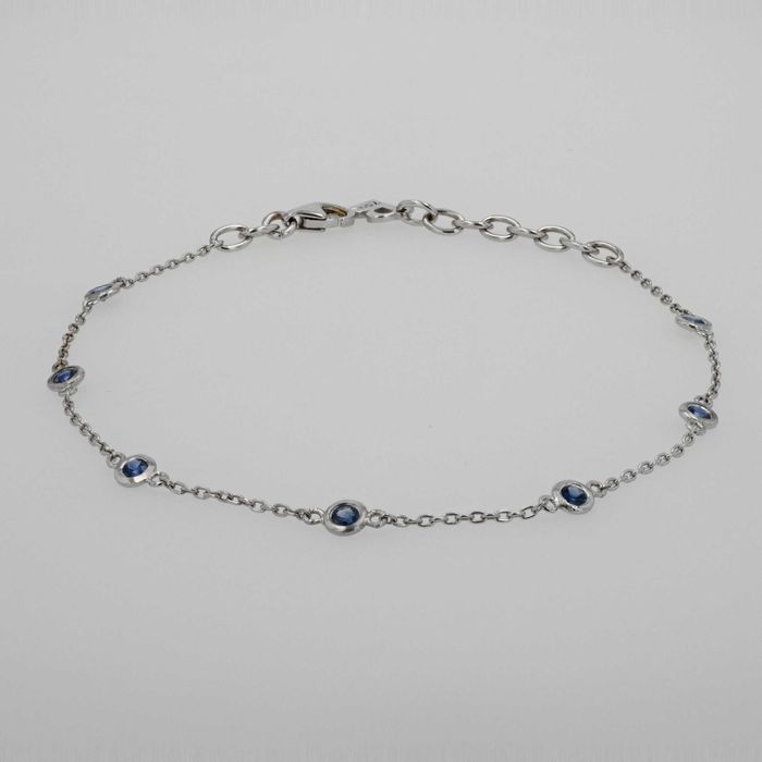 Bratara din aur alb  18k cu safire 0,37 ct. cod 8746