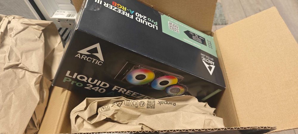 Arctic liquid freezer 3 pro 240mm A-RGB