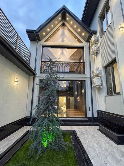 Продаётся Новый ЕвроДом  Мирзо Улугбекский район Чайхана Салом 600м2