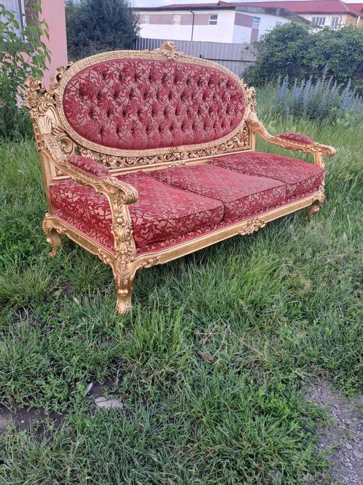 Canapea în stil baroc venețian