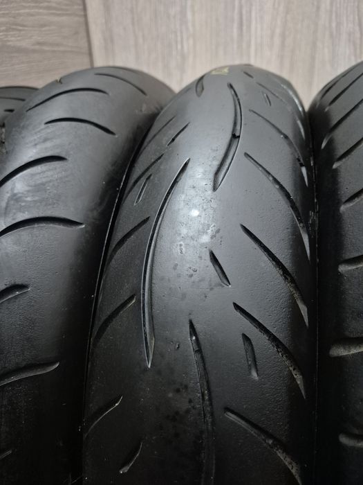 Anvelope moto 120 70 17 Bridgestone Pirelli Continental Michelin  etc