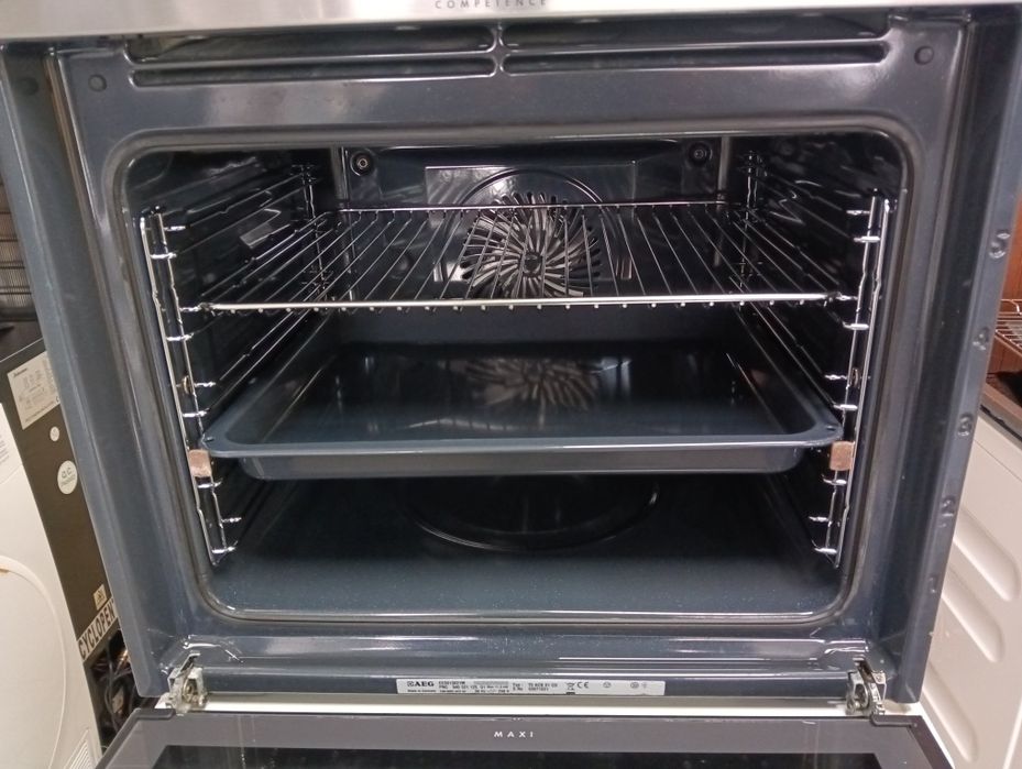 Иноксова печка за вграждане АЕГ Aeg   с две години гаранция!