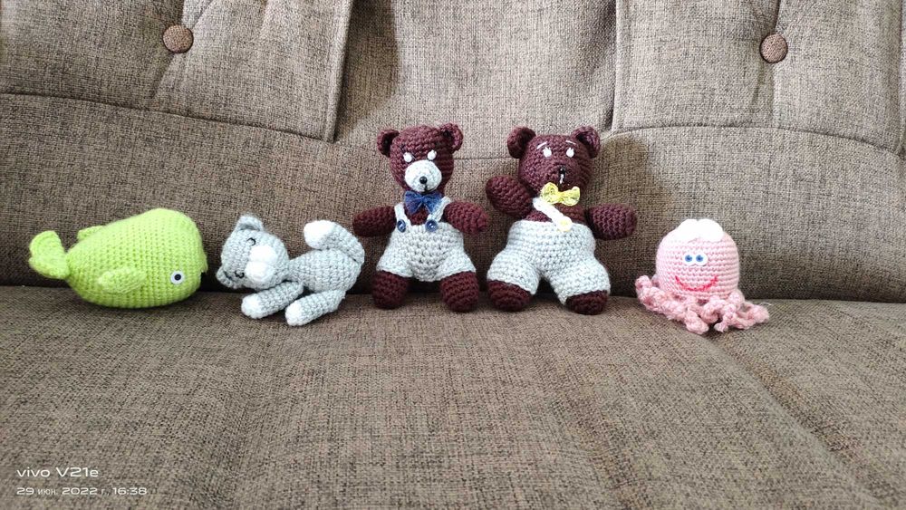 Yumshoq to'qilgan o'yinchoqlar