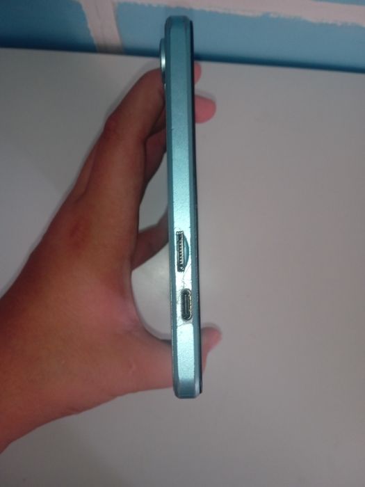 Планшет Teclast 64 Гб Сдох аккумулятор