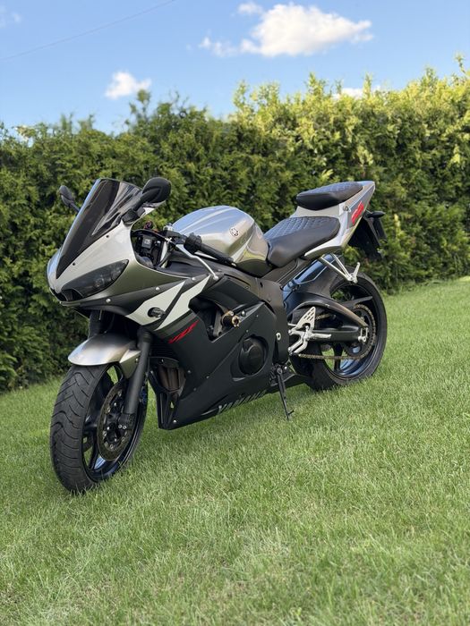 Yamaha R6 RJ 05 (2003)