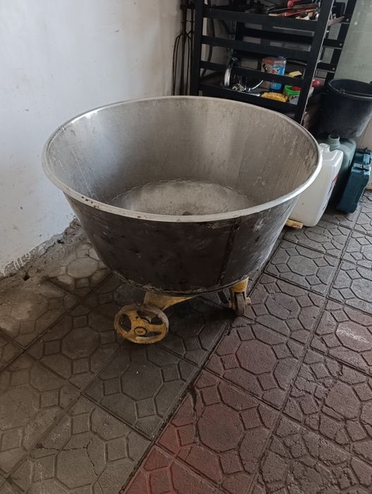Qazon nerjaveka sotiladi