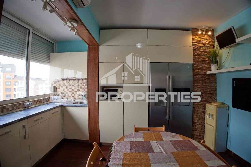 3-стаен в София-Център площ 85