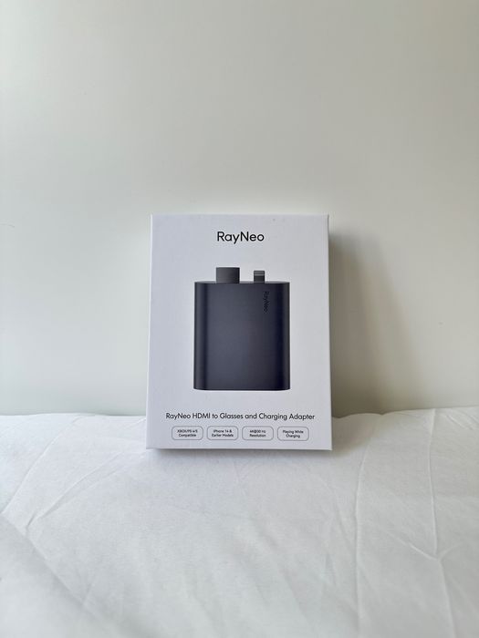 reyneo air 3s pro Include adaptor opțional pentru iPhone.