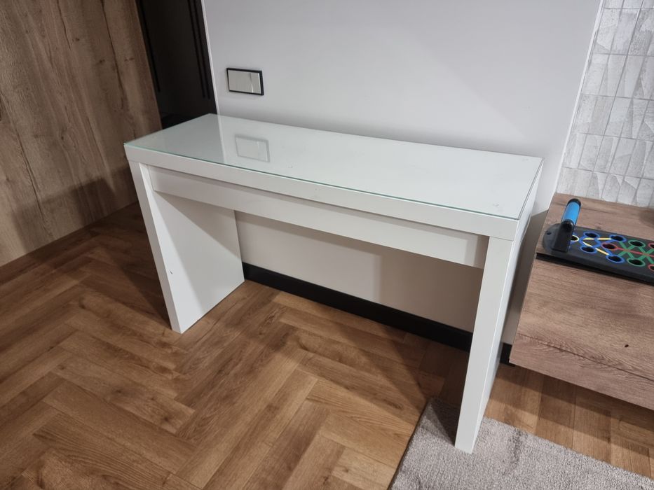 Продам туалетный столик от Икеа
