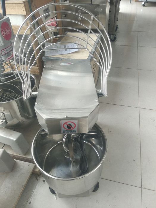 xamir qorish apparati (Testomes) Yangi
