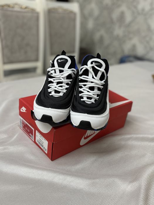 Nike.   красовки