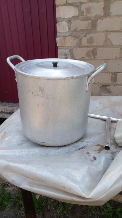 Продам выварку алюминиевую  б/у совецкая