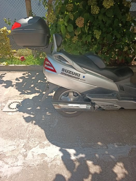 Продавам Suzuki burgman