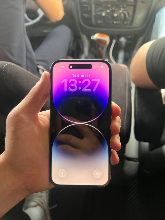 Iphone 14 pro , 256 gb продам срочно